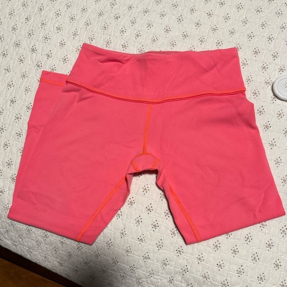 Lululemon Cropped Leggings - Picture 3 of 4